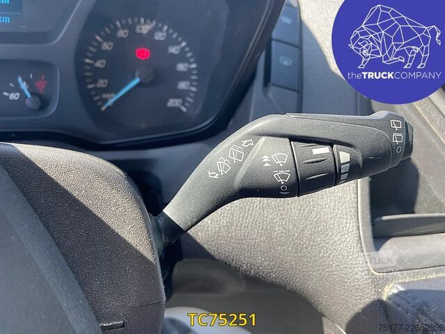 Yolcu taşımacılığı Ford Transit Transit kombi 130.35 9 places