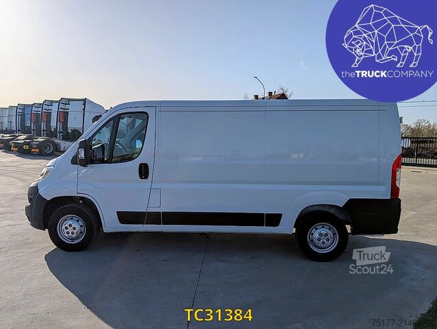 Kastenwagen Opel Movano 140cv l2h1 sms