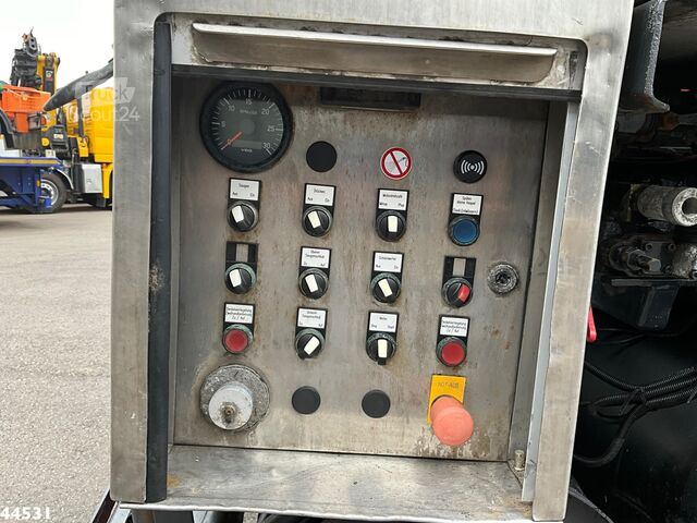 Véhicule aspirant Iveco Stralis AD260SY/PS Euro 6 Kroll 13m³ Saug/Spul ...