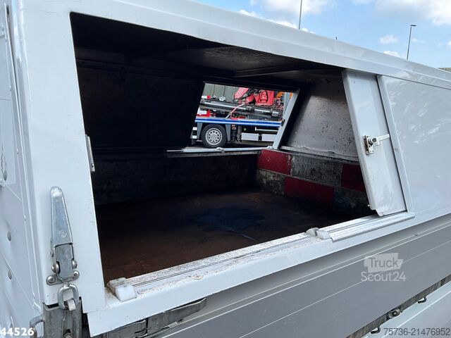 Véhicule de collecte des déchets Renault Trafic 2.0 dCi Veeg-vuil kipper