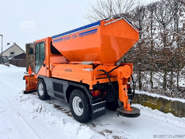 Vozilo javne službe Ladog G129 + Kehrmaschine + Winterdienst TOP!