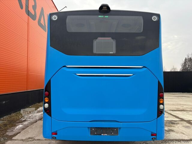 Bus interurbain Volvo B8R 8900 6x2*4 AC / AUXILIARY HEATING / WHEELCH...