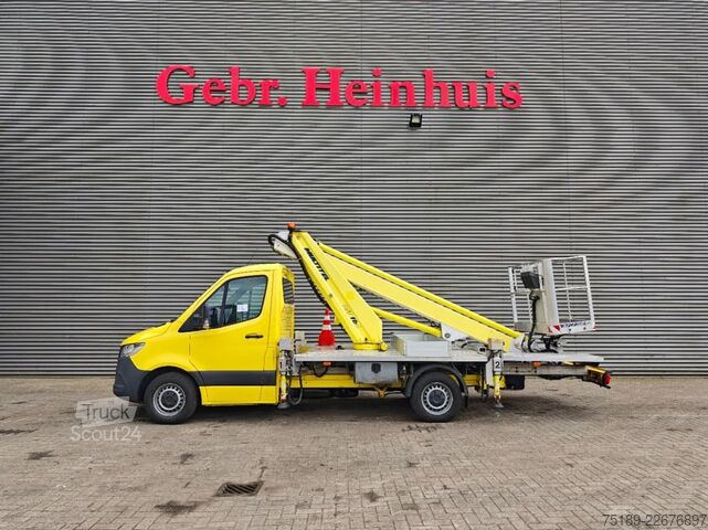 Plataforma elevatória Mercedes-Benz Sprinter CDI Multitel MT 162