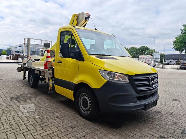 Plataforma elevatória Mercedes-Benz Sprinter CDI Multitel MT 162