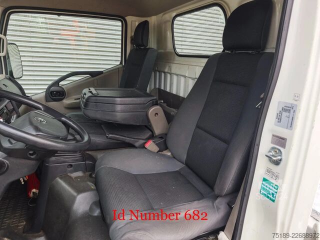 Kaldırma platformu Nissan Cabstar 35.12 NT400 Ruthmann TB 270.2