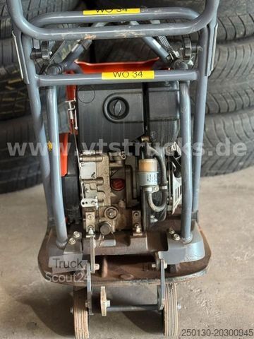 Zagęszczarka HYUNDAI LF 130 Rüttelplatte LF 130