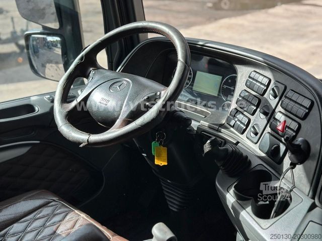 Standaard trekker MERCEDES-BENZ Actros 1846 LS MP3 *Black-Liner*