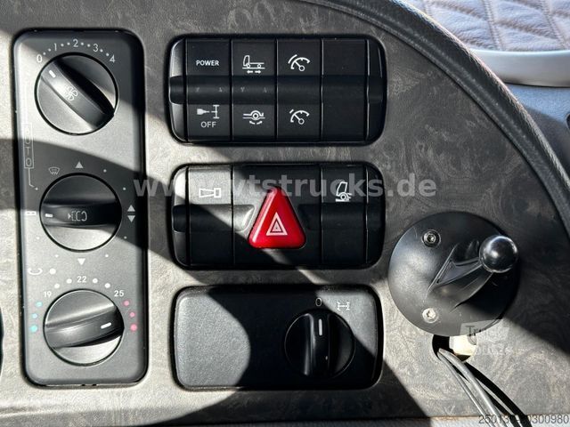 Standaard trekker MERCEDES-BENZ Actros 1846 LS MP3 *Black-Liner*