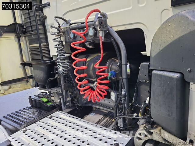 Volume tractor Volvo FH 460 4X2 Mega 2xTanks VEB+ Alcoa's I-ParkCool