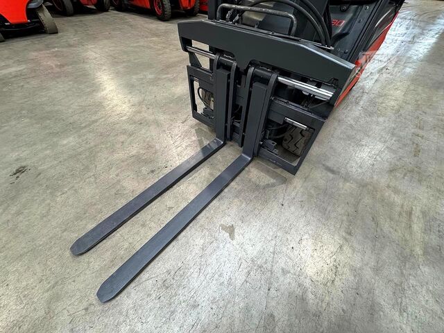 Forklift Linde E 30L-01 [ID: 169]