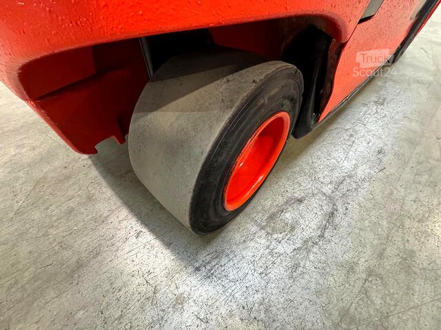 Forklift Linde E 30L-01 [ID: 169]