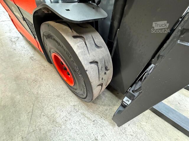 Forklift Linde E 30L-01 [ID: 169]
