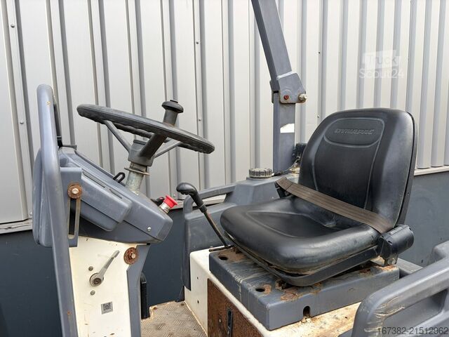 тандемен валяк Dynapac CC1200