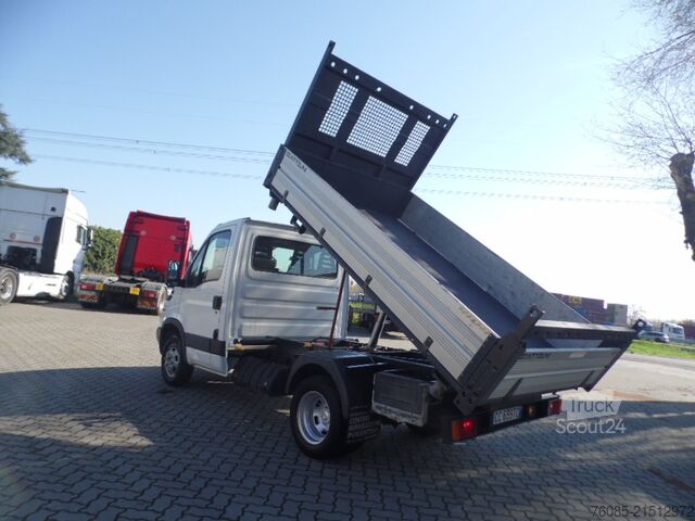 Sklopná korba Iveco Daily 35