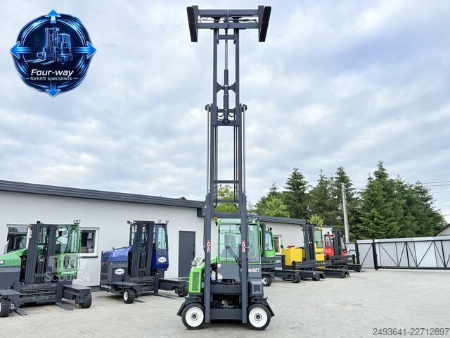 Empilhadeira multidirecional Combilift CB4000 GAS TRIPLEX 6450MM POSITIONER