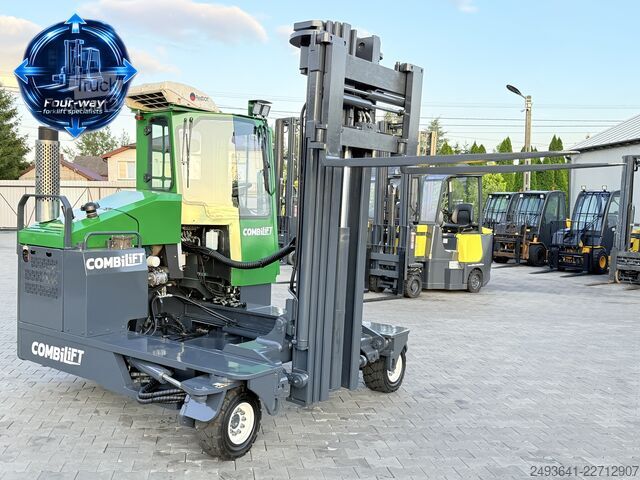 Empilhadeira multidirecional Combilift C4500 DIESEL TRIPLEX 6000 POSITIONER