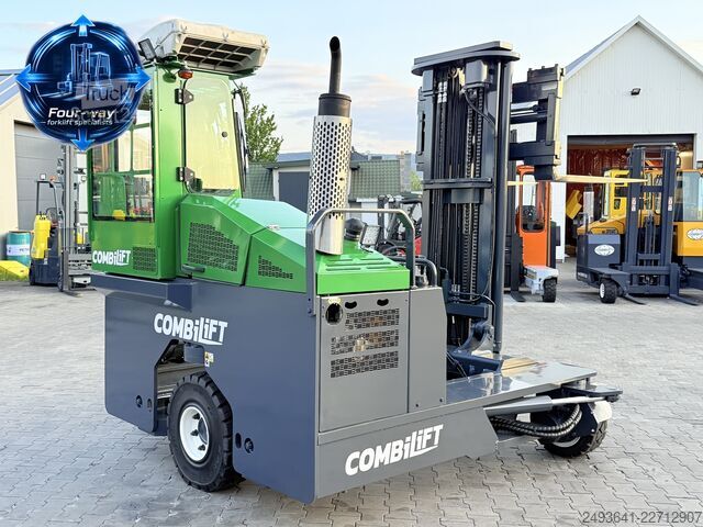 Empilhadeira multidirecional Combilift C4500 DIESEL TRIPLEX 6000 POSITIONER