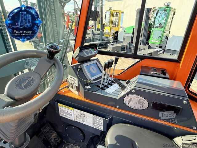 Empilhadeira multidirecional Combilift CBE2500 TRIPLEX 4900 POSITIONER CABIN