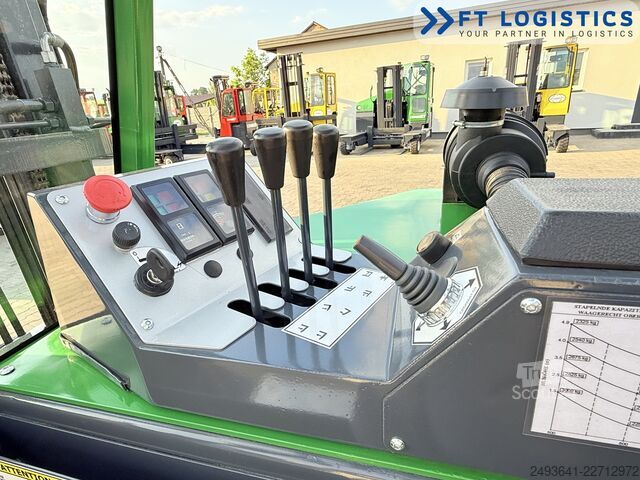 Empilhadeira multidirecional Combilift CB3000 DIESEL TRIPLEX 4900 POSITIONER