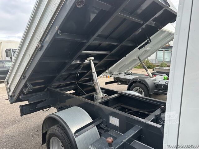 Трьохсторонній самоскид IVECO Daily  35C13