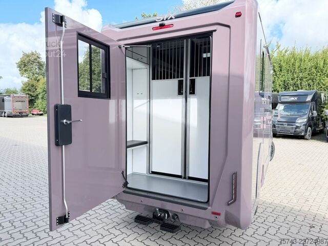 Boskapstransportör RENAULT Master STX 5 Sitzer Haras ex. Lang Automatik