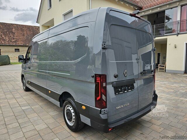 Dodávka s vysokou střechou Renault Master L2H2 170 Neues Modell 10´´ Navi Kamera