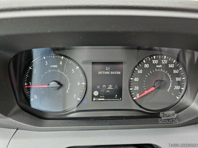 Dodávka s vysokou střechou Renault Master L2H2 170 Neues Modell 10´´ Navi Kamera