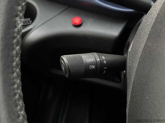 Dostavno vozilo s kesonom IVECO Daily 70C18 72C18 LBW HI Matic KLIMA / TÜV NEU /