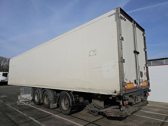 Kühl-/Tiefkühltransport SOR IBERICA SP-71 CARRIER VECTOR 1850