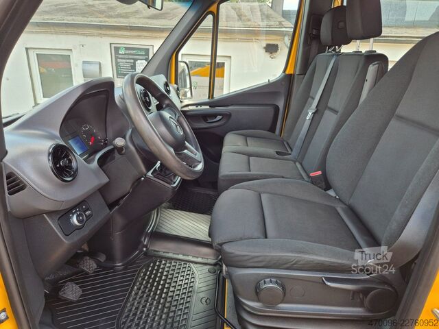 Minibussi MERCEDES-BENZ Sprinter Tourer 314 CDI*8 Sitzer*AHK 2800 KG*