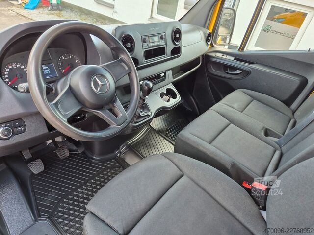 Minibussi MERCEDES-BENZ Sprinter Tourer 314 CDI*8 Sitzer*AHK 2800 KG*