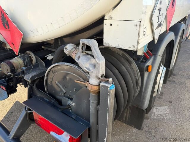 Tankbil MAN TGS 26.440 6x2-4 BL EEV Tank L&F 19.500 L UN1202