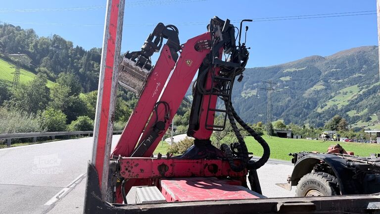 Autocamion pentru transport bușteni MERCEDES-BENZ Arocs 2851 6x4 Holzlkw mit Kran Bj 2015