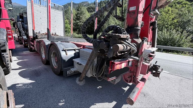 Autocamion pentru transport bușteni MERCEDES-BENZ Arocs 2851 6x4 Holzlkw mit Kran Bj 2015