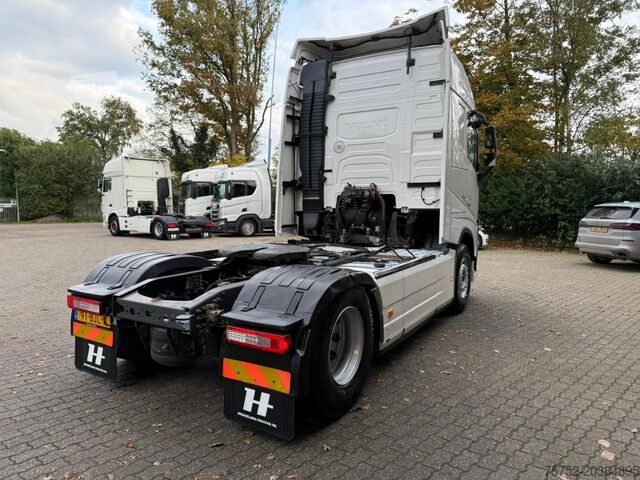 Standaard-SZM Volvo FH 500 4x2 Globetrotter Hydraukic Standairco 79...