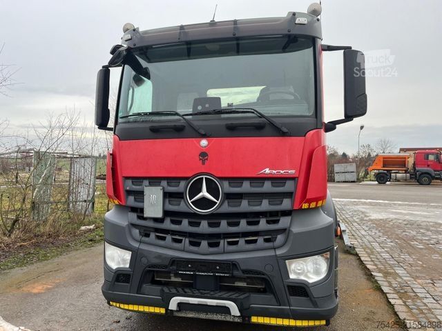 Standardní tahač MERCEDES-BENZ Arocs 2645 6x4 BL Retarder Hydraulik EU6