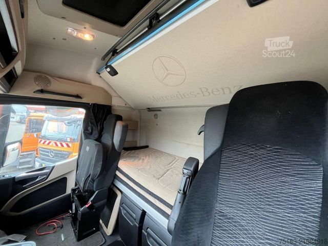 Automobilis ar plakanu platformu MERCEDES-BENZ Actros neu 2558 L 6x2 Pritsche Kran Fassi 445 45