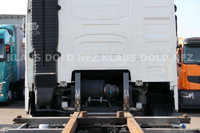 Výměnná nástavba nákladní vůz VOLVO FH 460 Globetotter BDF 2XL-Tanks Vollluft Euro 6