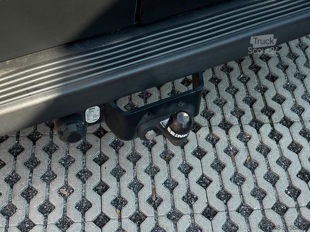 Kamper PÖSSL Summit 640 Prime | *MEGA Ausstattung*