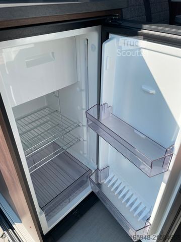 Kamper PÖSSL Summit 640 Prime | *MEGA Ausstattung*