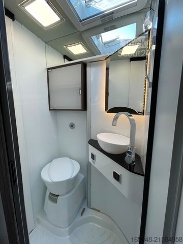 Kamper PÖSSL Summit 640 Prime | *MEGA Ausstattung*