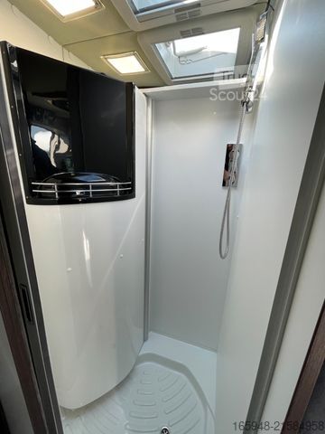 Kamper PÖSSL Summit 640 Prime | *MEGA Ausstattung*