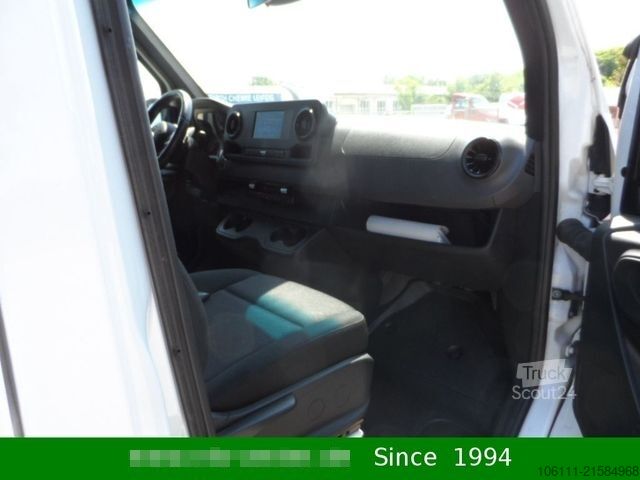 Panelová dodávka MERCEDES-BENZ Sprinter 315 CDI KA L2/H1/AUT/MBUX/KAM/DISTRON