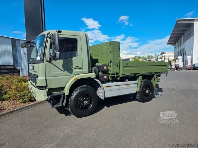Zwiastun platformy Mercedes-Benz Atego 1018 A 4x4 Pritsche mehrfach vorh.