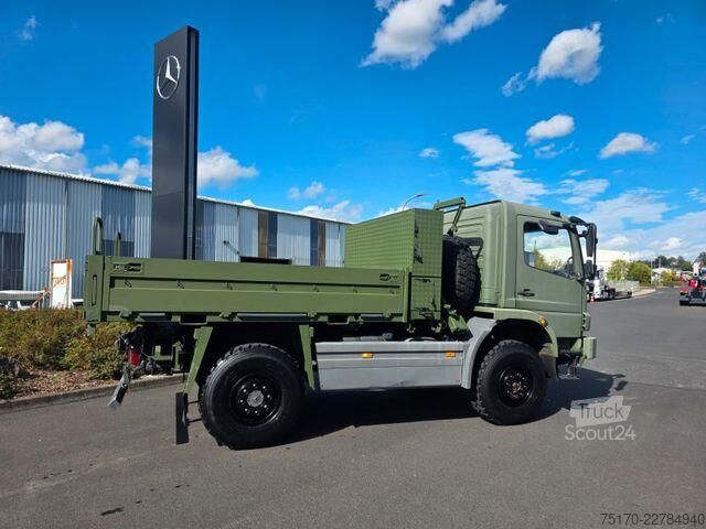 Zwiastun platformy Mercedes-Benz Atego 1018 A 4x4 Pritsche mehrfach vorh.