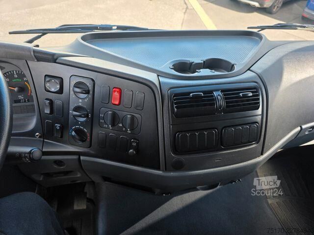 Zwiastun platformy Mercedes-Benz Atego 1018 A 4x4 Pritsche mehrfach vorh.