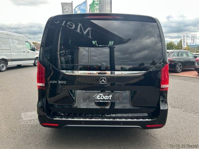 Break cu acoperiș înalt Mercedes-Benz EQV 300 AVA PANORAMA LIege-Paket DISTRONIC