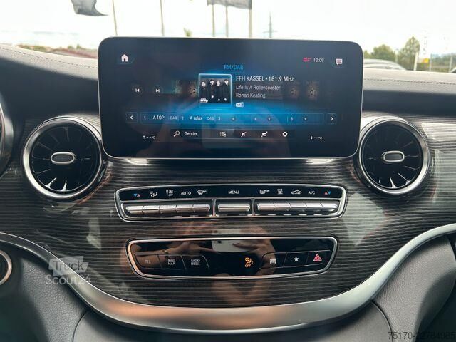 Break cu acoperiș înalt Mercedes-Benz EQV 300 AVA PANORAMA LIege-Paket DISTRONIC