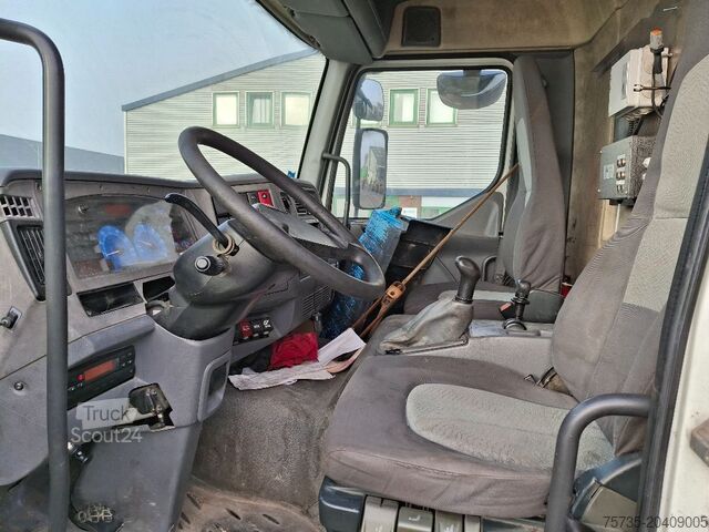 Autocisternă RENAULT MIDLUM 220DCI GAS / LPG