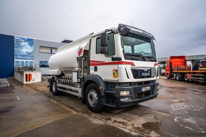 Tanklaster MAN TGM 18.290 BL+ MAGYAR 13.500L/5COMP.